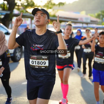 Runner Photo 1646859