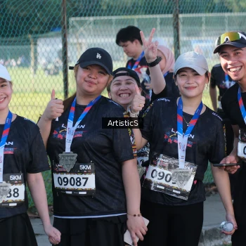 Runner Photo 1646936