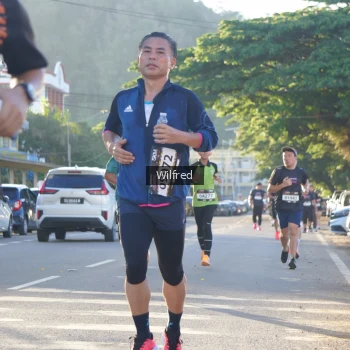 Runner Photo 1646965