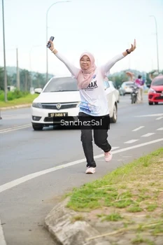 Runner Photo 1647027