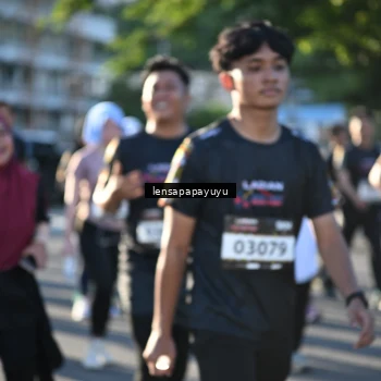 Runner Photo 1647073