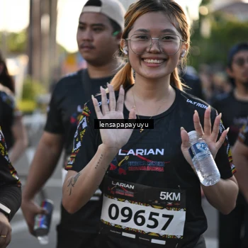 Runner Photo 1647079