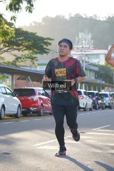 Runner Photo 1647159