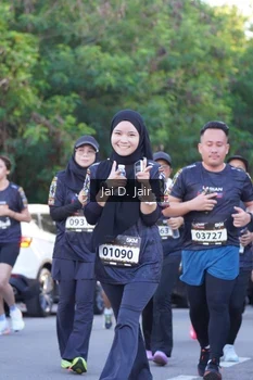 Runner Photo 1647168