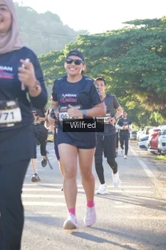 Runner Photo 1647178