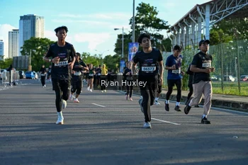 Runner Photo 1647258