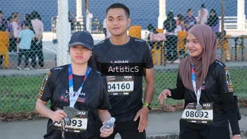 Runner Photo 1647302
