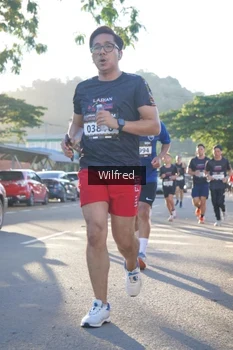 Runner Photo 1647421