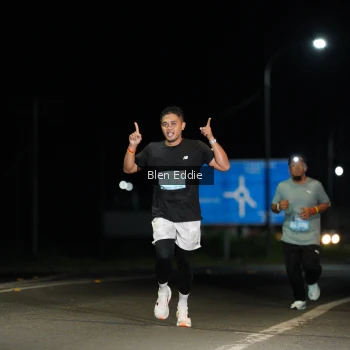 Runner Photo 1647445