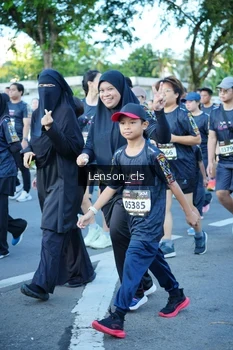 Runner Photo 1647448