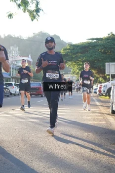 Runner Photo 1647461