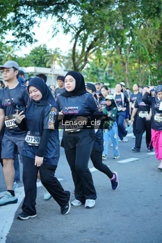Runner Photo 1647485