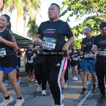 Runner Photo 1647538