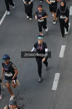 Runner Photo 1647539