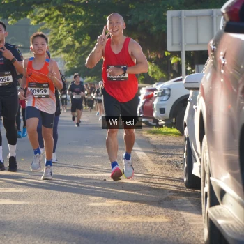 Runner Photo 1647633