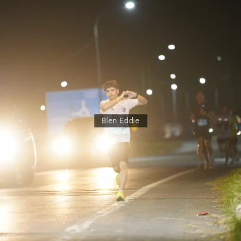 Runner Photo 1647656