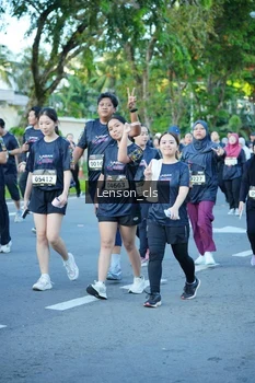 Runner Photo 1647668
