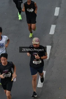 Runner Photo 1647682