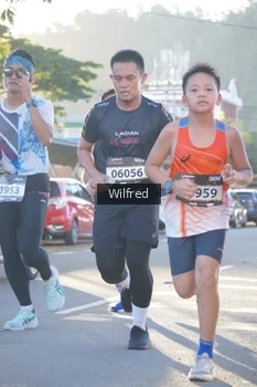 Runner Photo 1647738