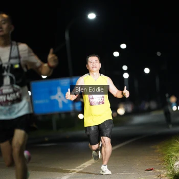 Runner Photo 1647740