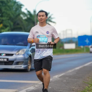 Runner Photo 1647770