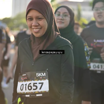 Runner Photo 1647818