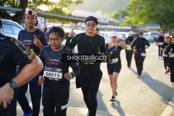 Runner Photo 1647834
