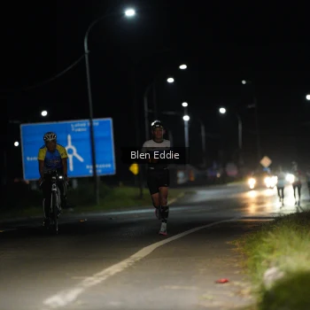 Runner Photo 1647913