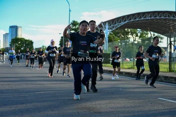 Runner Photo 1647919