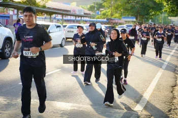 Runner Photo 1647940