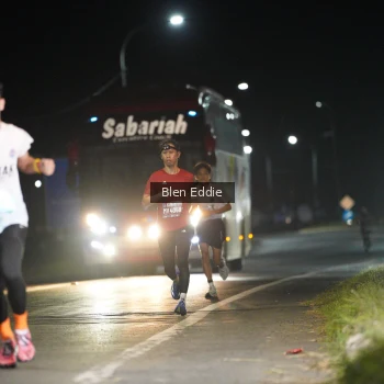 Runner Photo 1647986