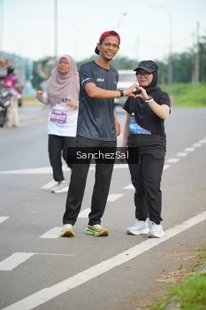 Runner Photo 1648122
