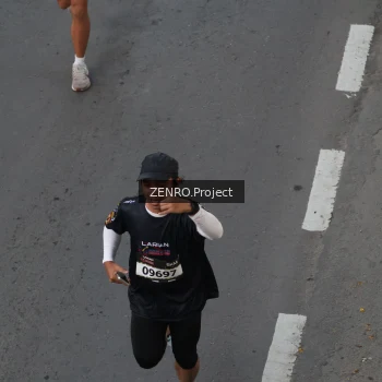 Runner Photo 1648139
