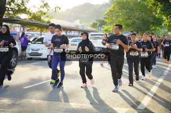 Runner Photo 1648152