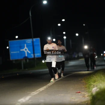 Runner Photo 1648235