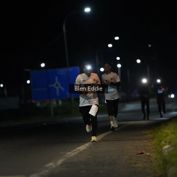 Runner Photo 1648257