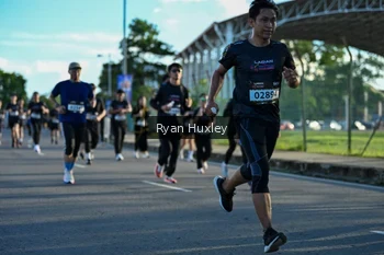 Runner Photo 1648268