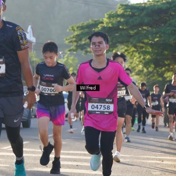 Runner Photo 1648298