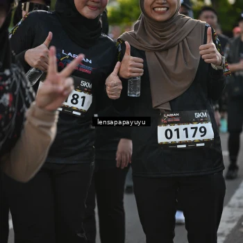 Runner Photo 1648359