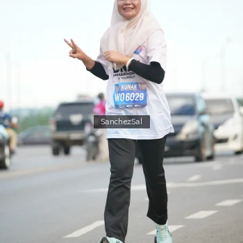 Runner Photo 1648492