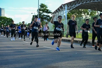 Runner Photo 1648501