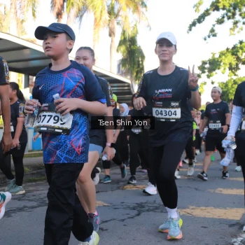 Runner Photo 1648561