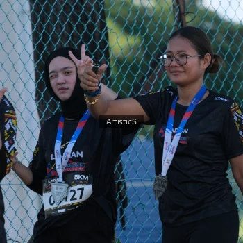 Runner Photo 1648582