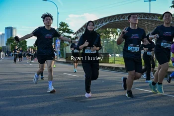 Runner Photo 1648619