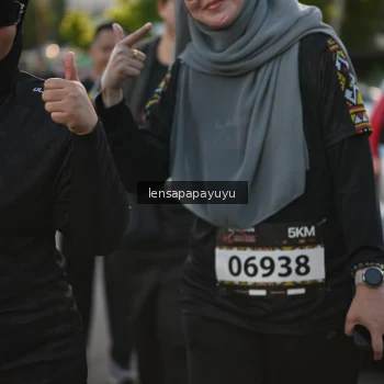 Runner Photo 1648630