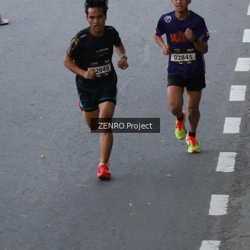 Runner Photo 1648658