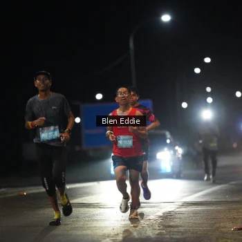 Runner Photo 1648662