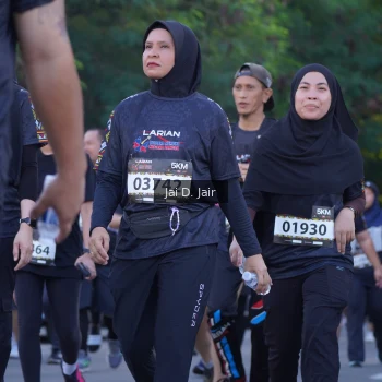 Runner Photo 1648751
