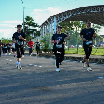 Runner Photo 1648768