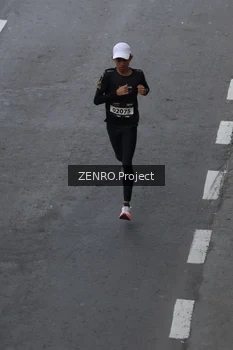 Runner Photo 1648786